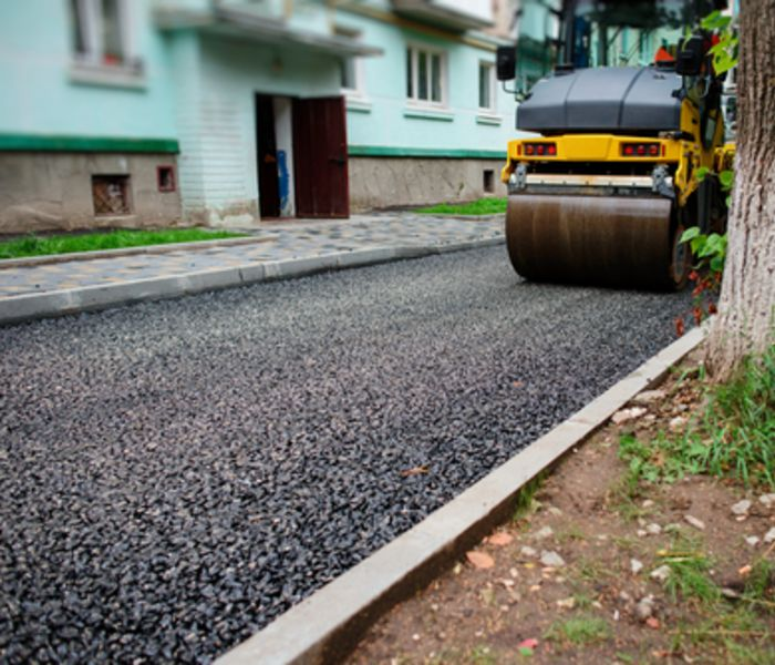 Asphalt base preparation and compaction