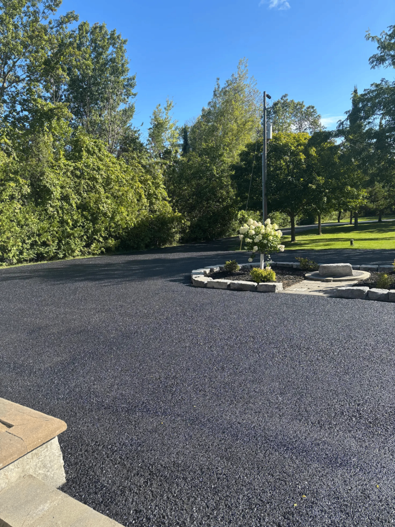 Driveway Sealing project in Aurora, ON